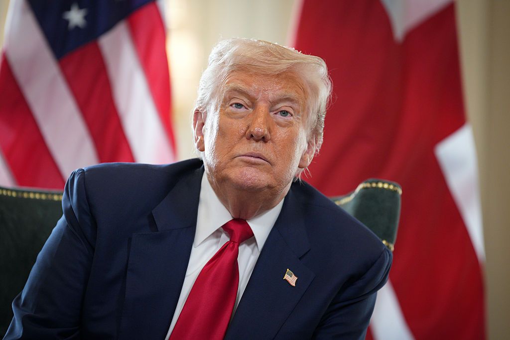 Donald Trump ordena crackdown em politicamente motivado 'Debanking ’